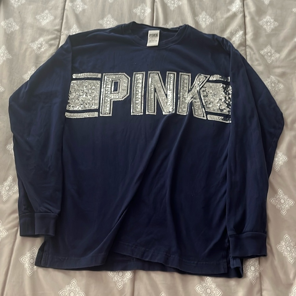 PINK Victoria Secret Size Small long sleeved cotton sequined top
